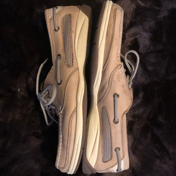 Women’s Sperry Boat Shoes - Picture 3 of 7